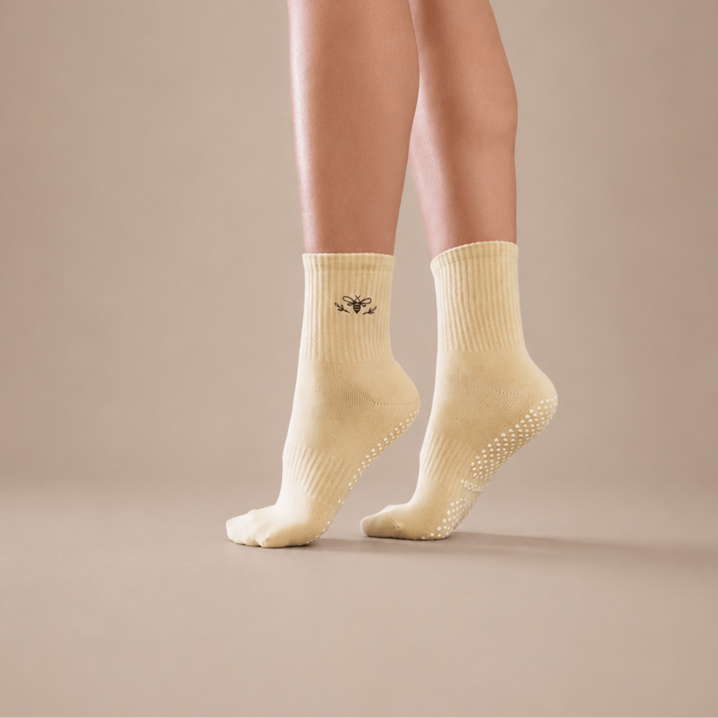 Bibi Quarter Crew Inside Out Grip Sock