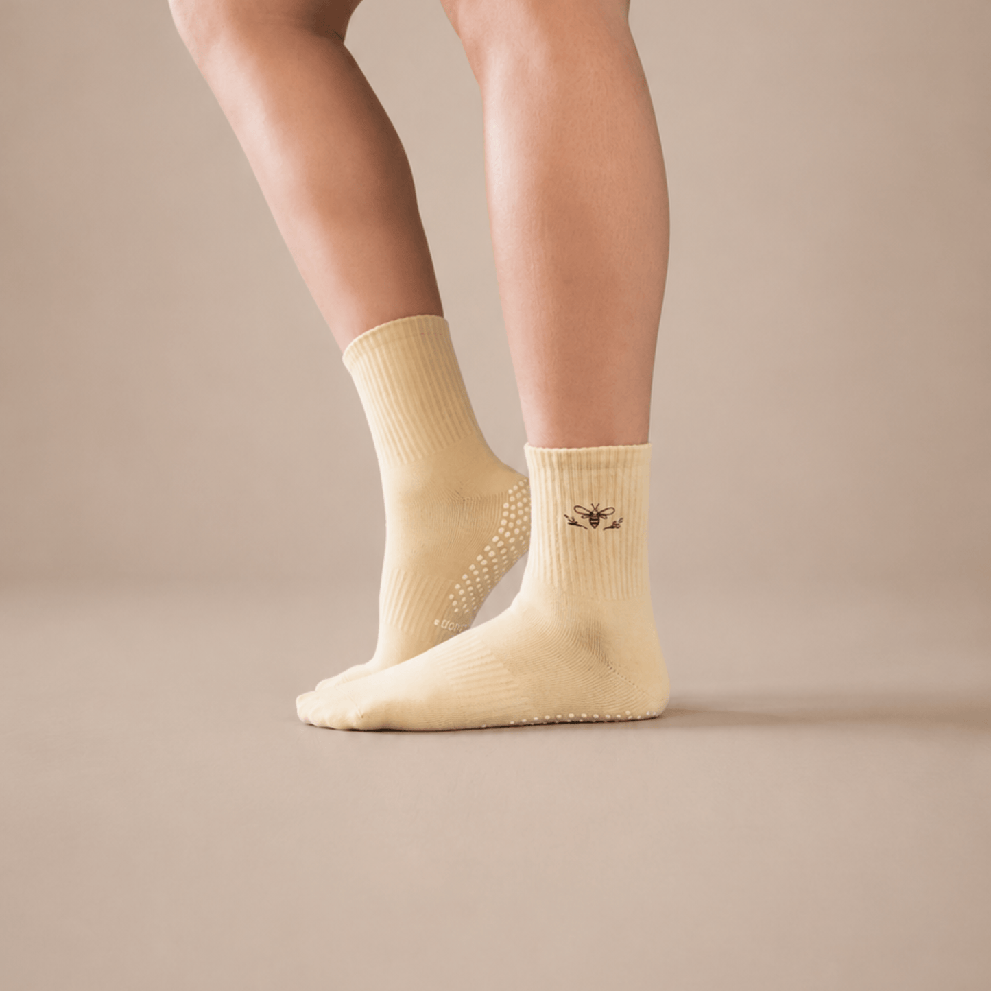 Bibi Quarter Crew Inside Out Grip Sock