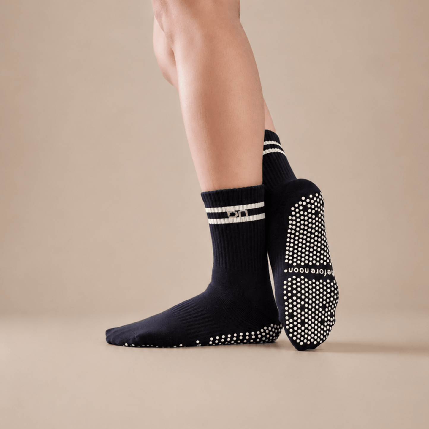 Soft Charcoal Quarter Crew Inside Out Grip Sock