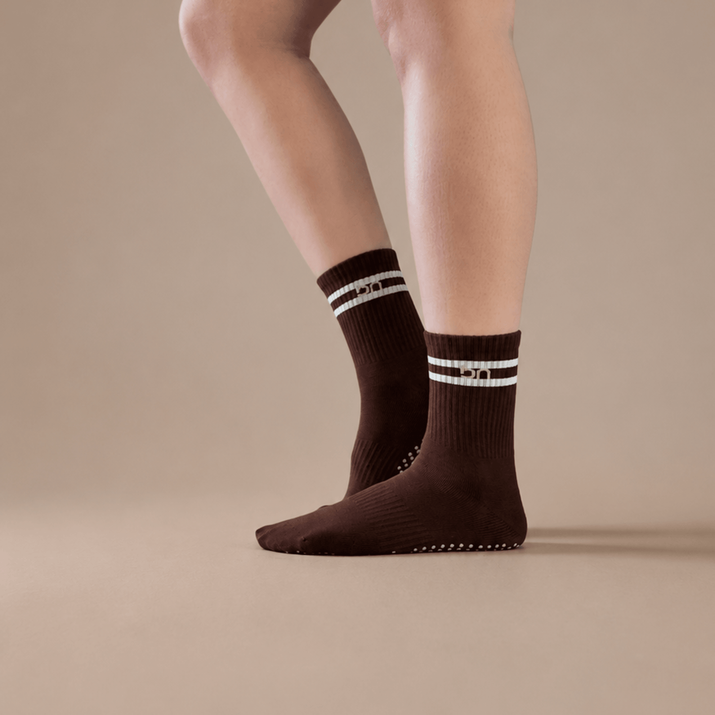 Mocha Quarter Crew Inside Out Grip Sock