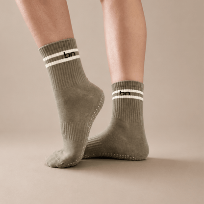 Sage Quarter Crew Inside Out Grip Sock