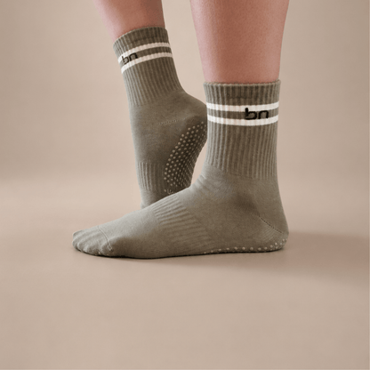 Sage Quarter Crew Inside Out Grip Sock