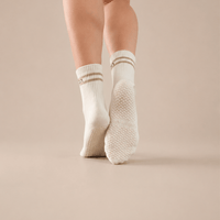 Oat Quarter Crew Inside Out Grip Sock