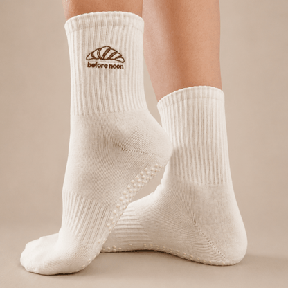 Croissant Quarter Crew Inside Out Grip Sock